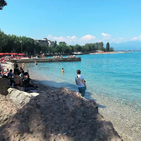 Con Piscine A Desenzano * Desenzano del Garda